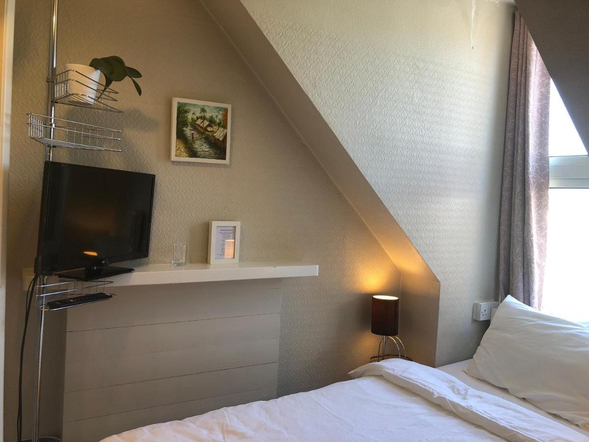 Carena House Bed & Breakfast Canterbury Dış mekan fotoğraf