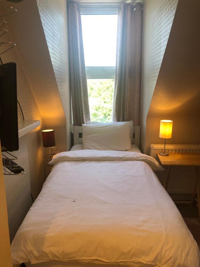 Carena House Bed & Breakfast Canterbury Dış mekan fotoğraf