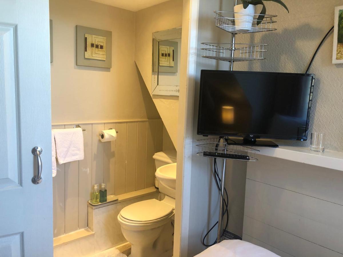 Carena House Bed & Breakfast Canterbury Dış mekan fotoğraf
