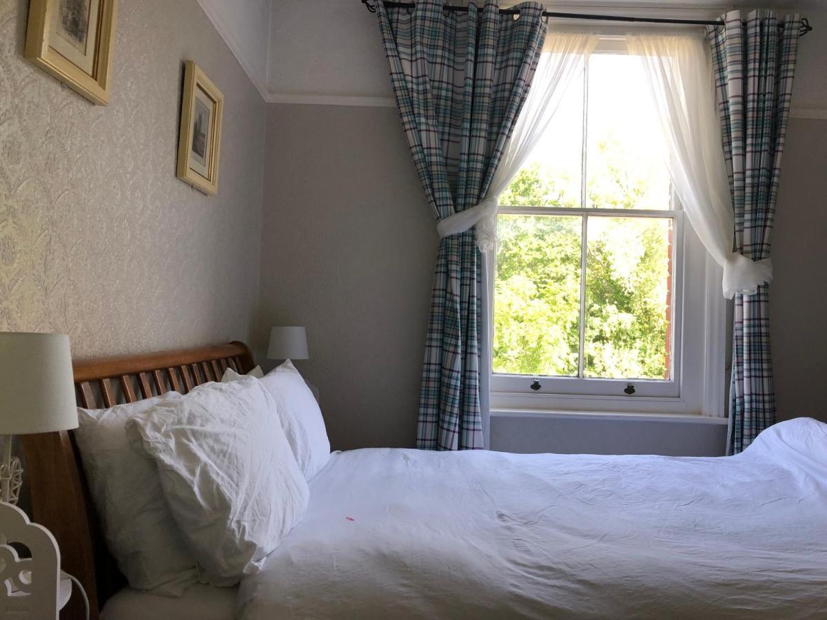 Carena House Bed & Breakfast Canterbury Dış mekan fotoğraf