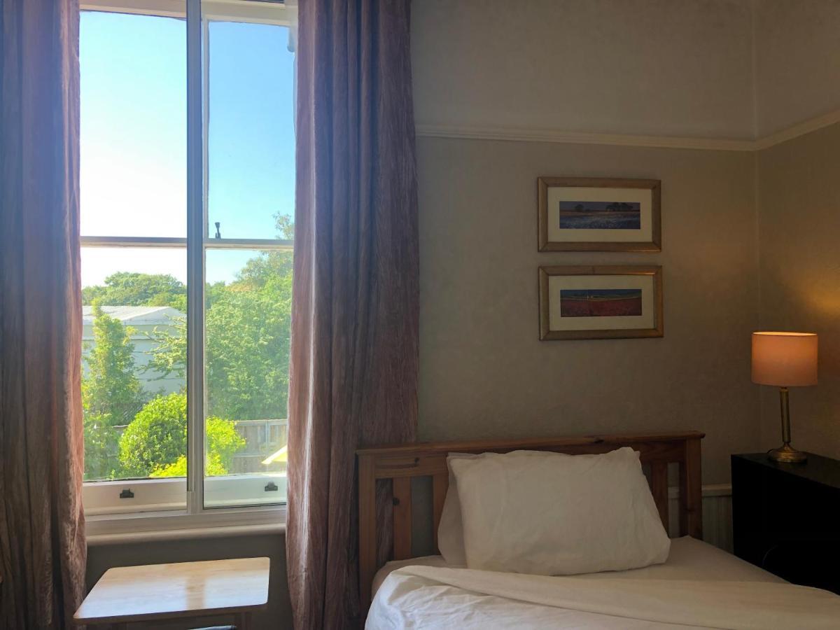 Carena House Bed & Breakfast Canterbury Dış mekan fotoğraf